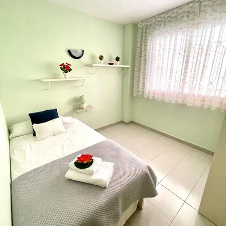 Apartbeach Nargam Vista Playa Clima Y Piscina Apartment La Pineda